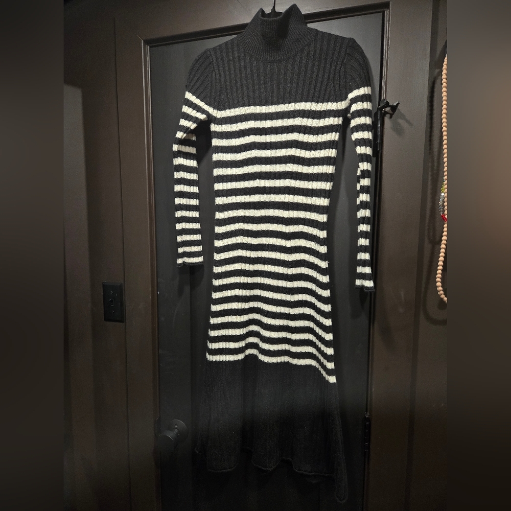 Zara Black Knit Sweater